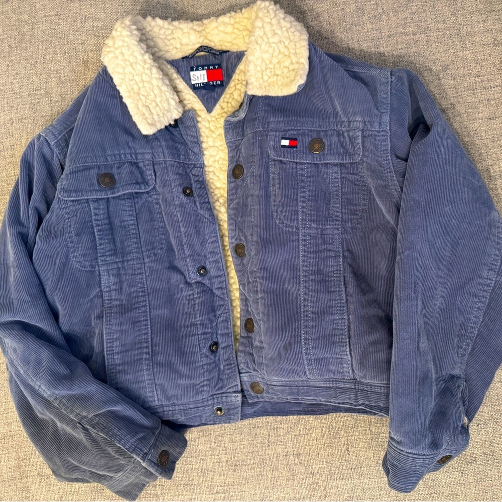 Boys Tommy Hilfiger coat size 6 boys